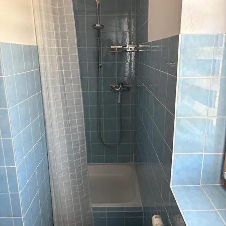 Familie Haupt דירה *